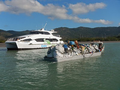 Cruise whitsundays operates ferries to the whitsunday islands, departing from the maritime terminal at the port of airlie and from the whitsunday coast . The Holiday And Travel Magazine Eco Barge And Cruise Whitsundays In Partnership For Another Year